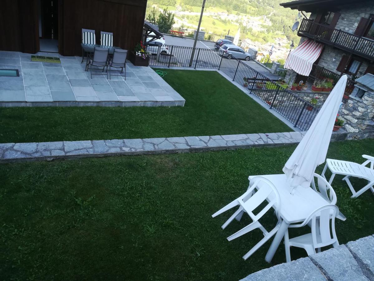 Appartamento Con Vista Chez Mary Roisan Kültér fotó