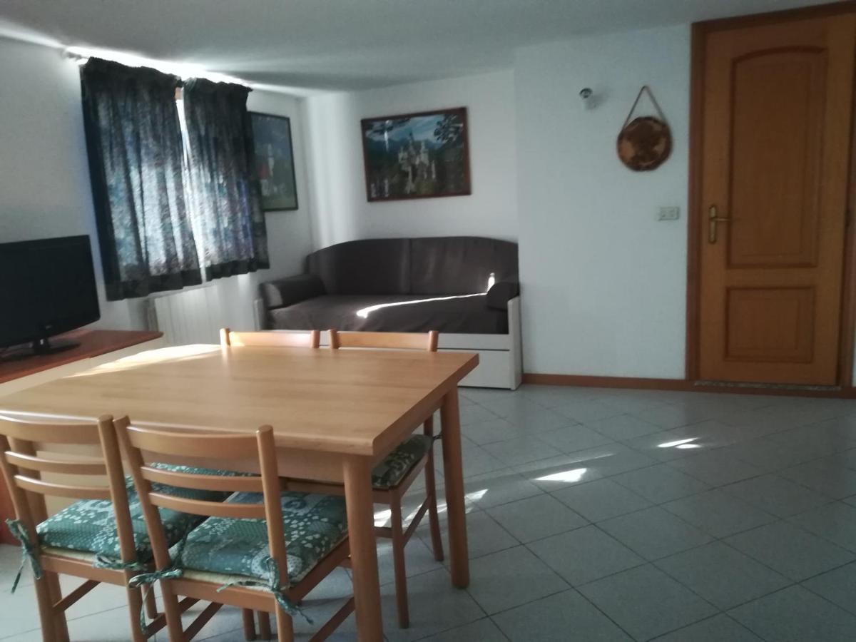 Appartamento Con Vista Chez Mary Roisan Kültér fotó