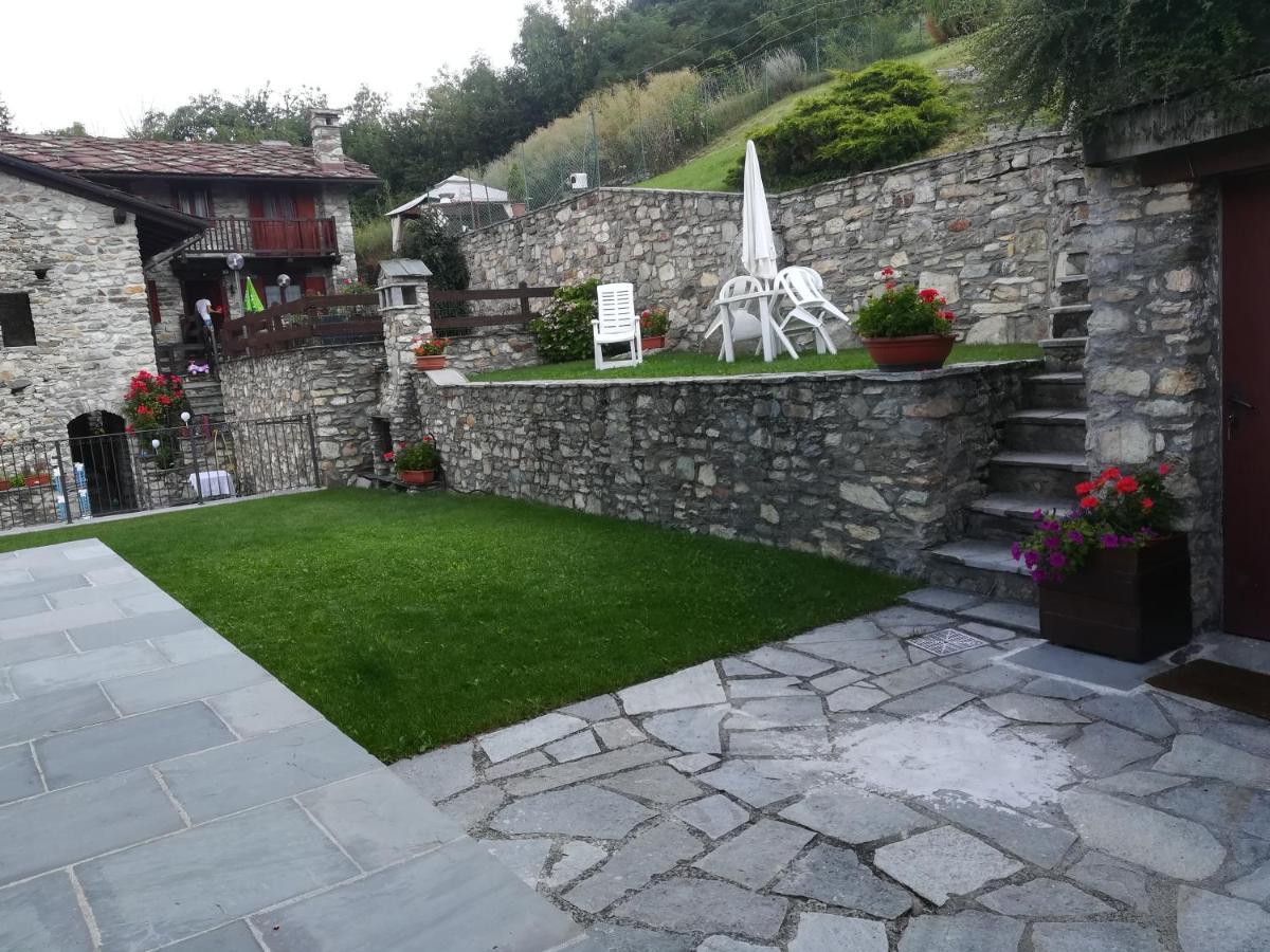 Appartamento Con Vista Chez Mary Roisan Kültér fotó